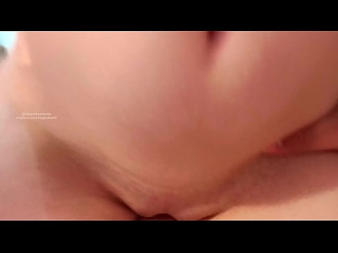 ❤️ 睡在姐姐的房间里,就这样被吵醒了 Beautiful porn