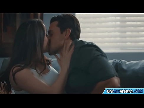 ❤️ 浪漫的性爱,有一个好的胸脯的妈妈 Beautiful porn